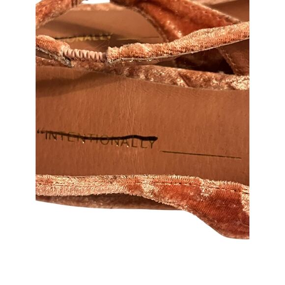 NEW Intentionally Blank Velvet Slingback Pointed Flats •10• Pink Rust Orange - Picture 11 of 12